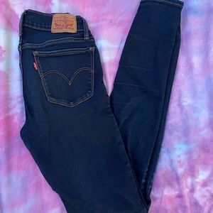 Levi’s Dark Wash Jeans